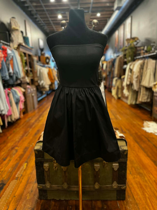 Barefoot Darling – Black Mini Dress