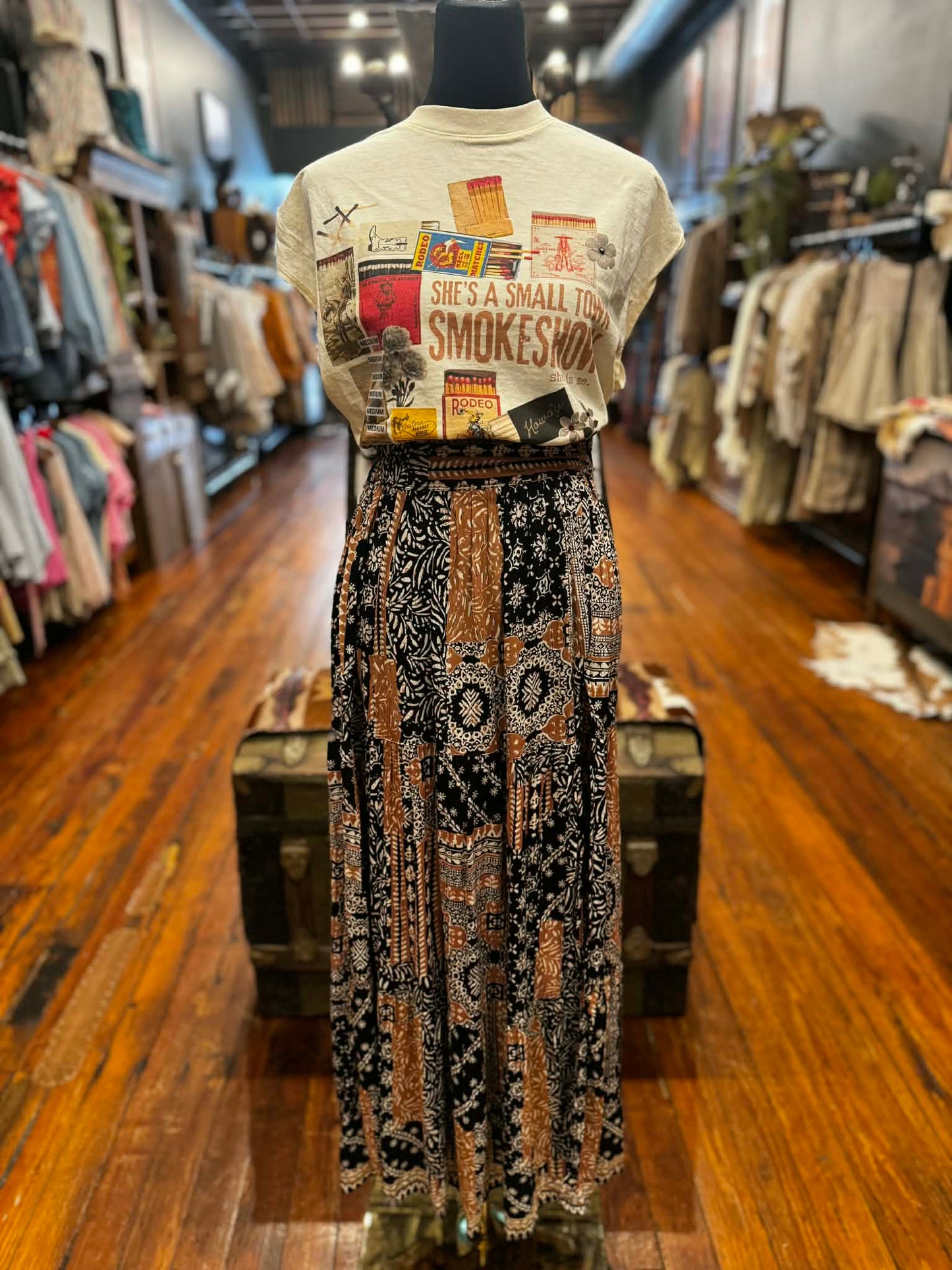 Dust & Shadow – Mosaic Slit Skirt