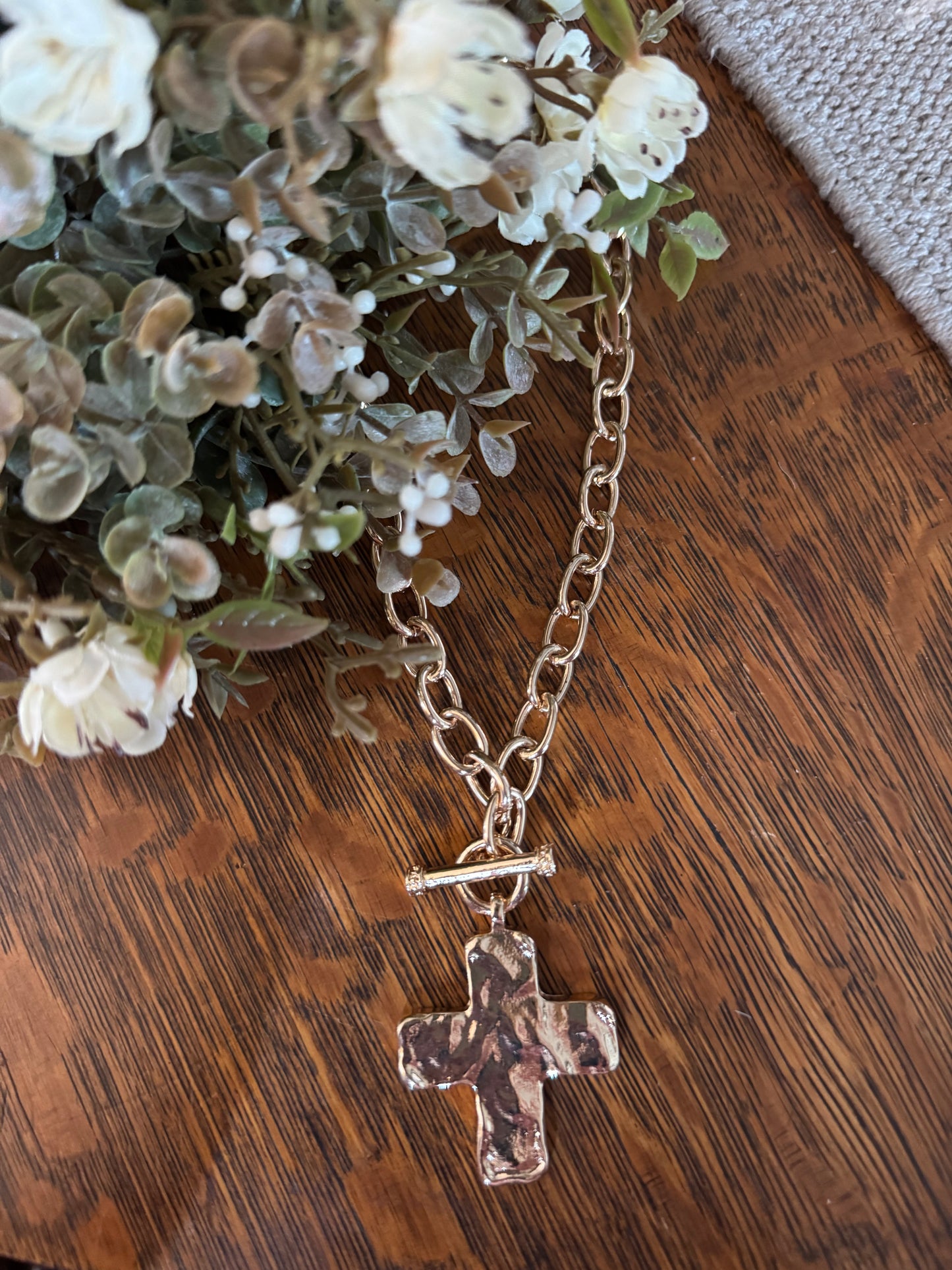 Hammered Cross - Gold Necklace