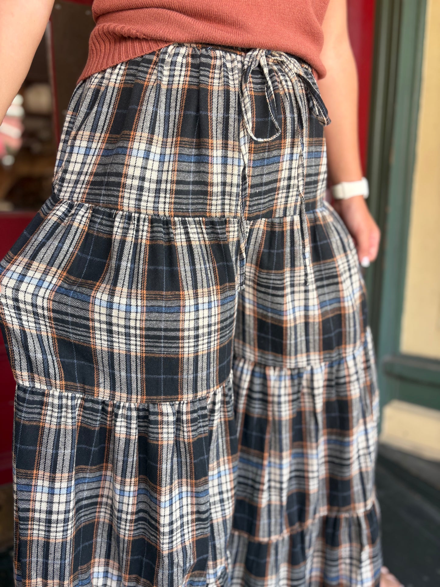 Homestead Harvest – Black Tiered Plaid Pants