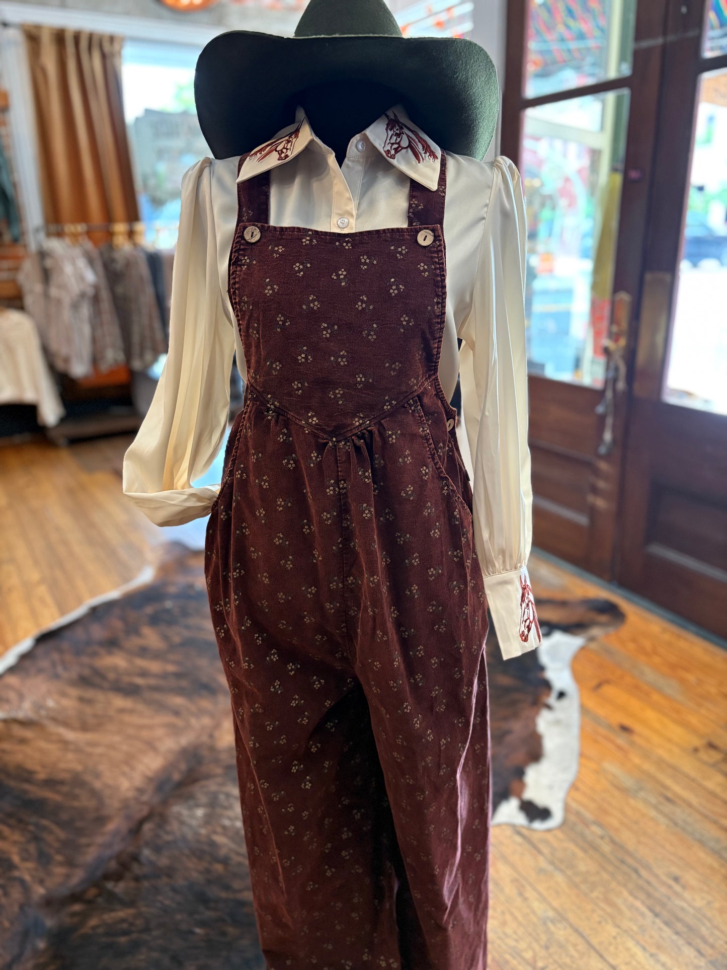 Old Autumn Memories – Plum Corduroy Overalls