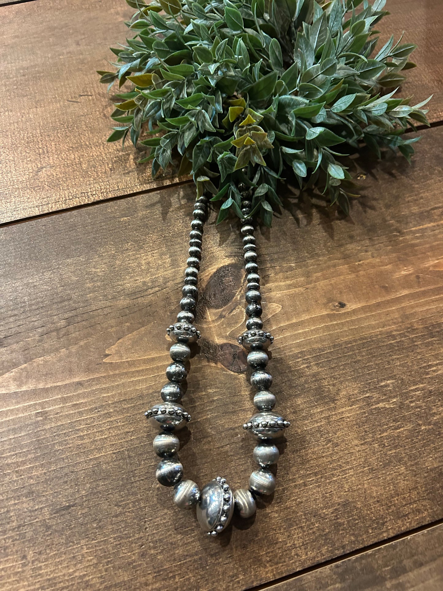 Get Saucy - Pearl Necklace