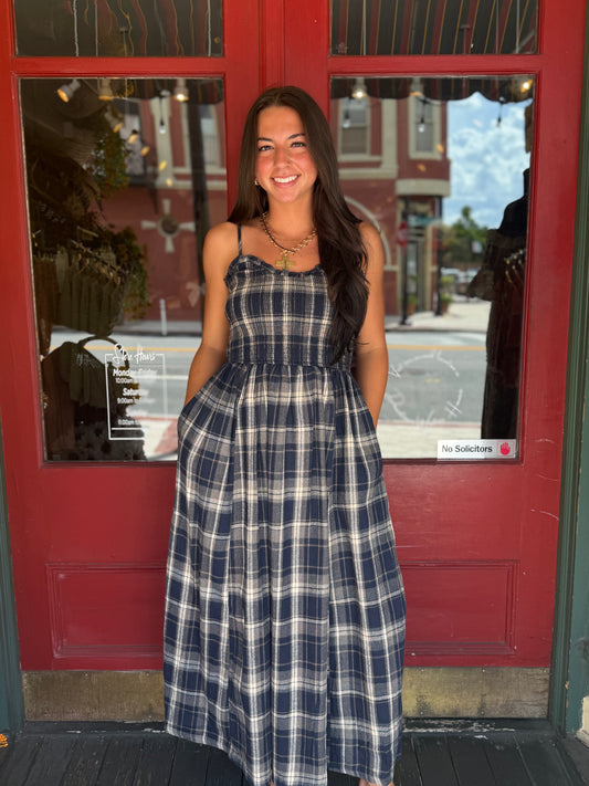 Sunday Porch Side – Navy Plaid Dress
