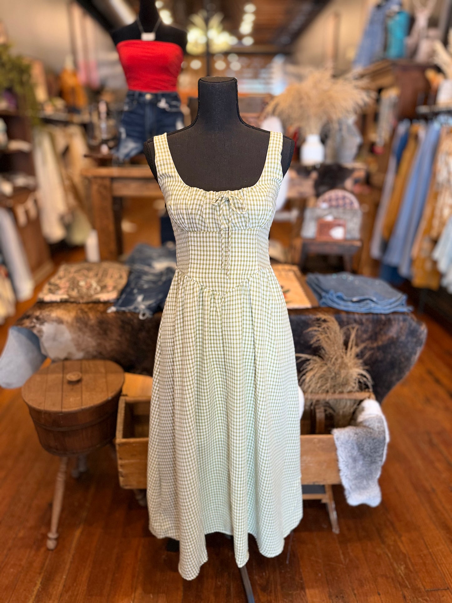 Wild Thyme – Gingham Midi Dress