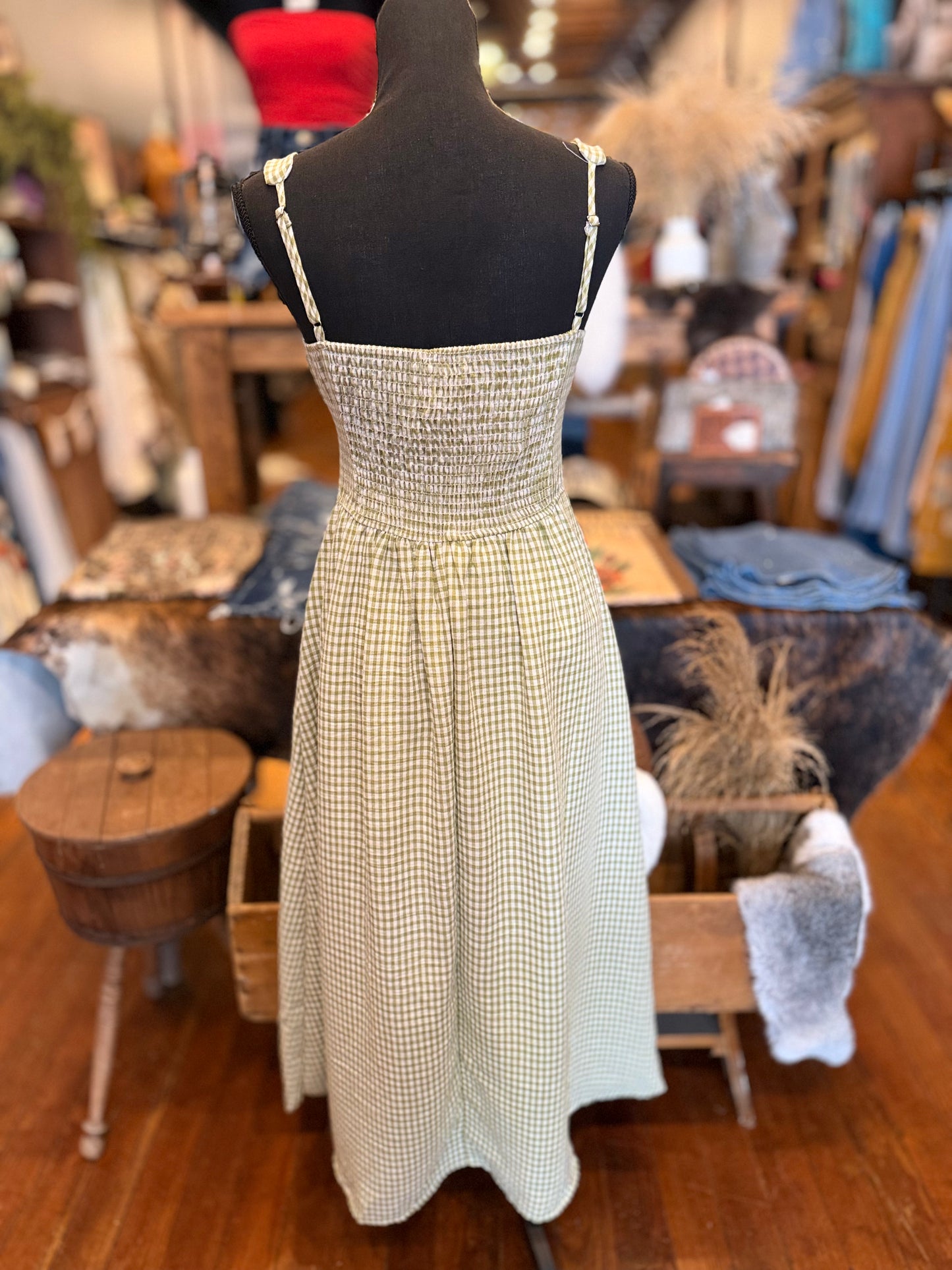 Wild Thyme – Gingham Midi Dress