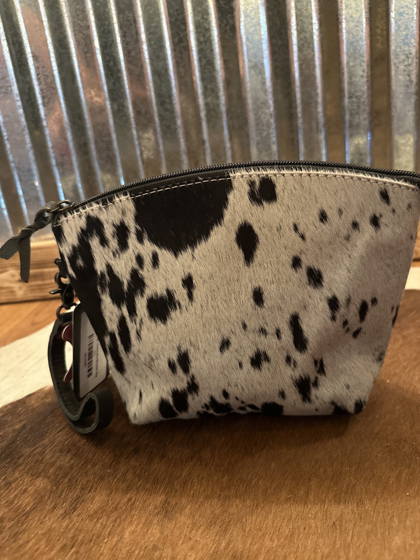 Missy Mud - Cosmetic/Wristlet Bag