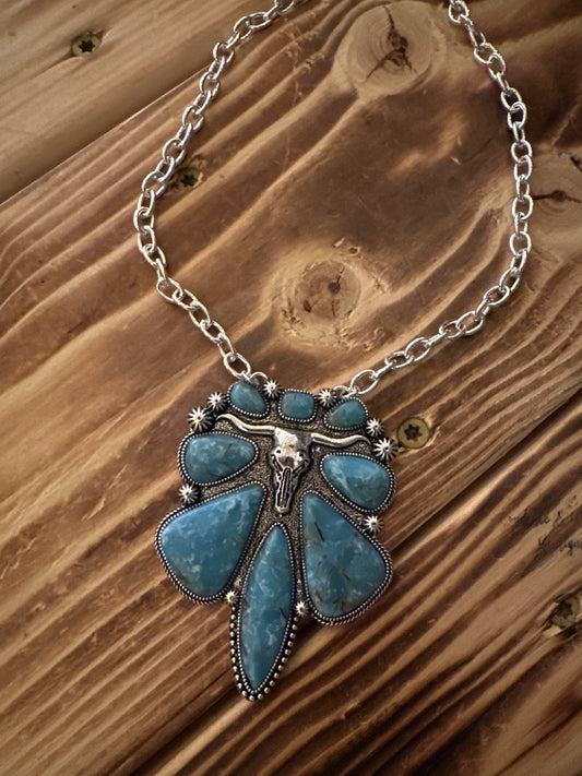 Blooming Bull - Necklace