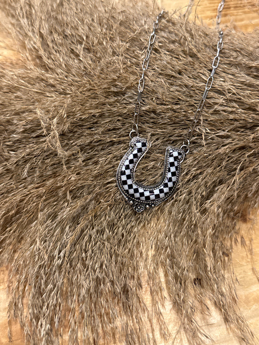 Lucky Check - Necklace