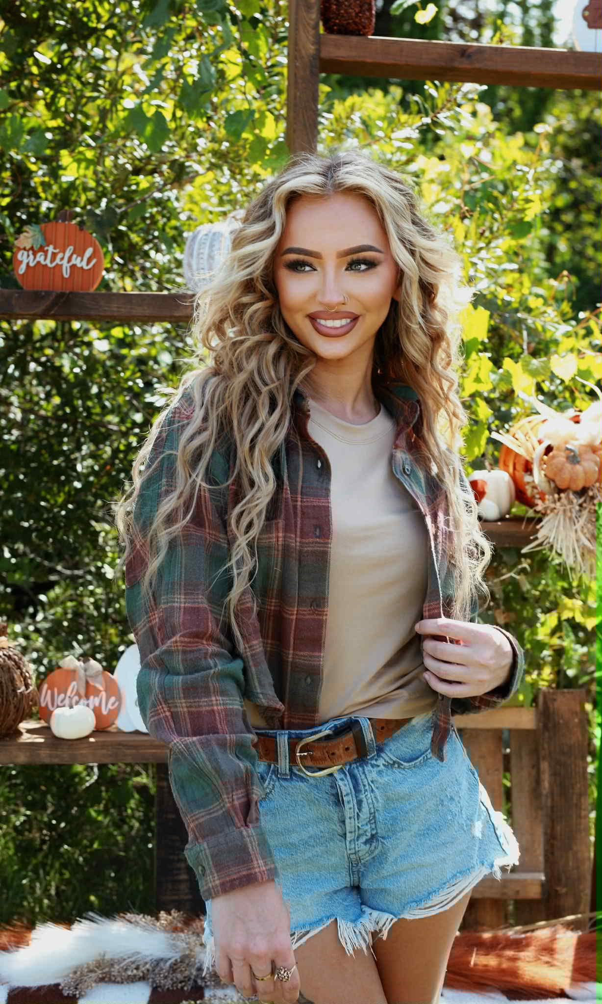 Evergreen Ember- Green Cropped Flannel