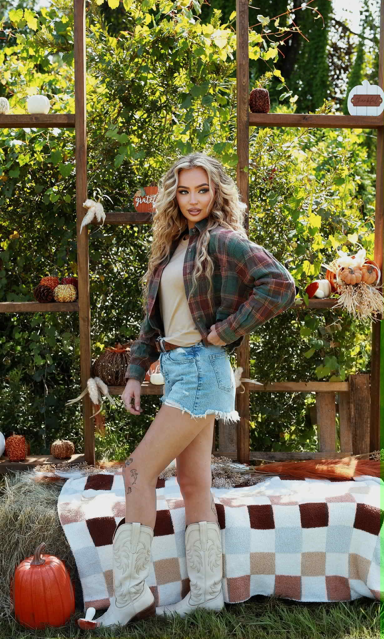 Evergreen Ember- Green Cropped Flannel