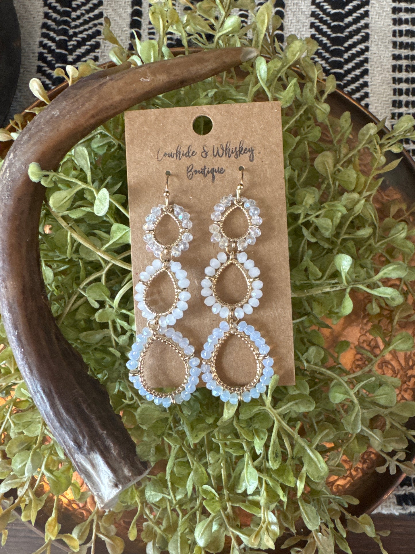 Ombre White Crystal - Earrings